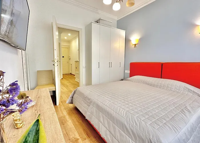 Luxe Hugo Negresco Apartman *